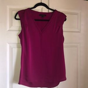 Banana Republic v-neck top